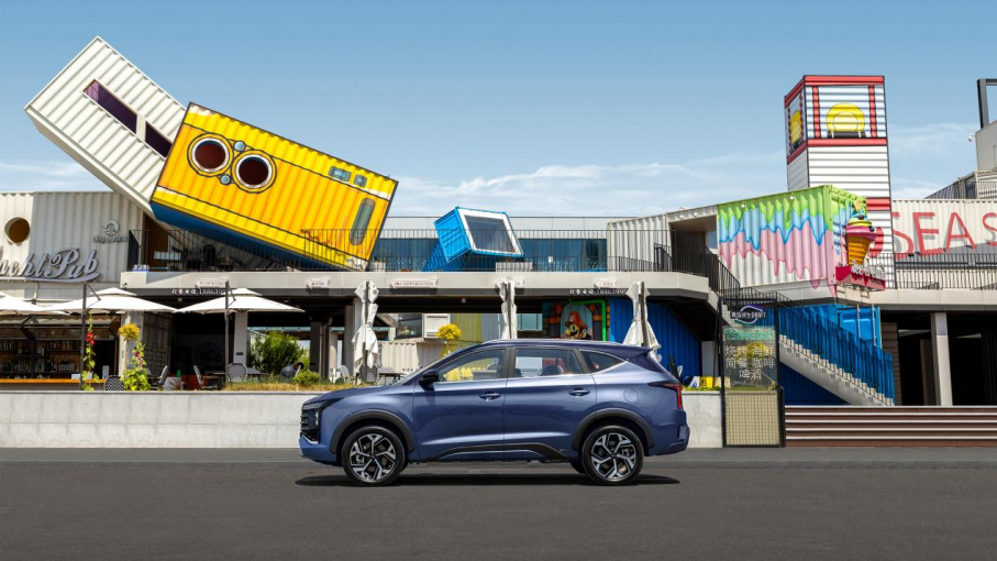 9.98-14.98万元  大七座电混SUV  尊龙凯时人生就搏X8 E家正式上市2326.png